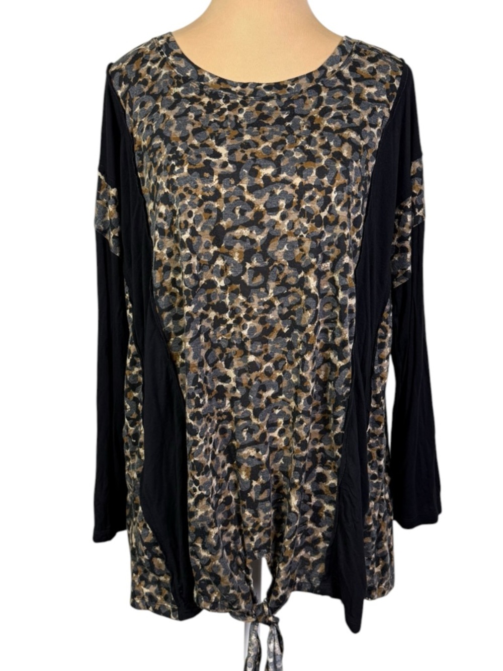 BKE (Buckle) Cheetah Print Pieced Top Tie Hem Black Panels 3/4 Sleeve XXL